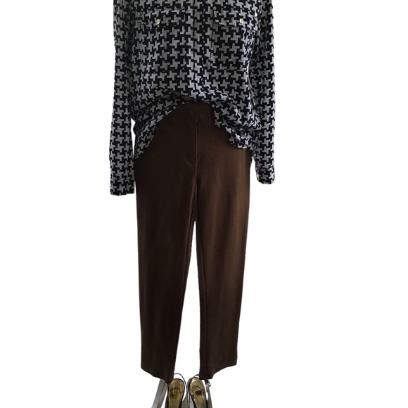 Michael Kors Size M, Black and White - Picture 2 of 4